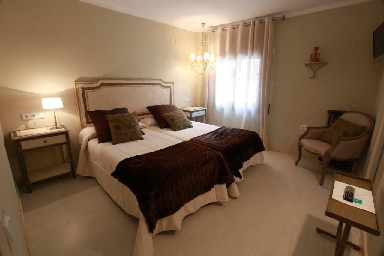 Hotel Poldo La Guingueta D'Aneu Extérieur photo
